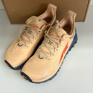 Altra Tan and Orange Sneakers